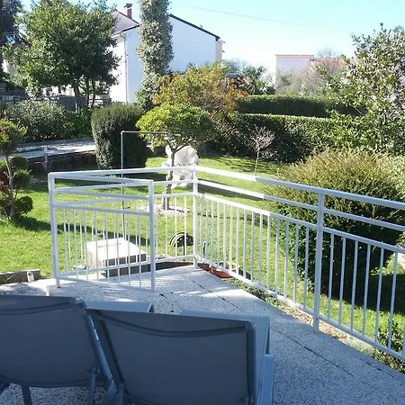 Rose Garden Apartment Malinska